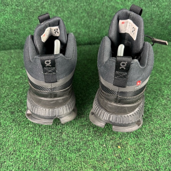 On Running Cloud Hi Shoes Mens Size 8 Black CloudTec Womens 9.5 Waterproof - Picture 4 of 10